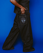 Load image into Gallery viewer, Symbiote Spidey Jeanz

