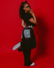 Load image into Gallery viewer, Zebra Jeanz
