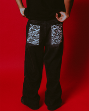 Load image into Gallery viewer, Zebra Jeanz
