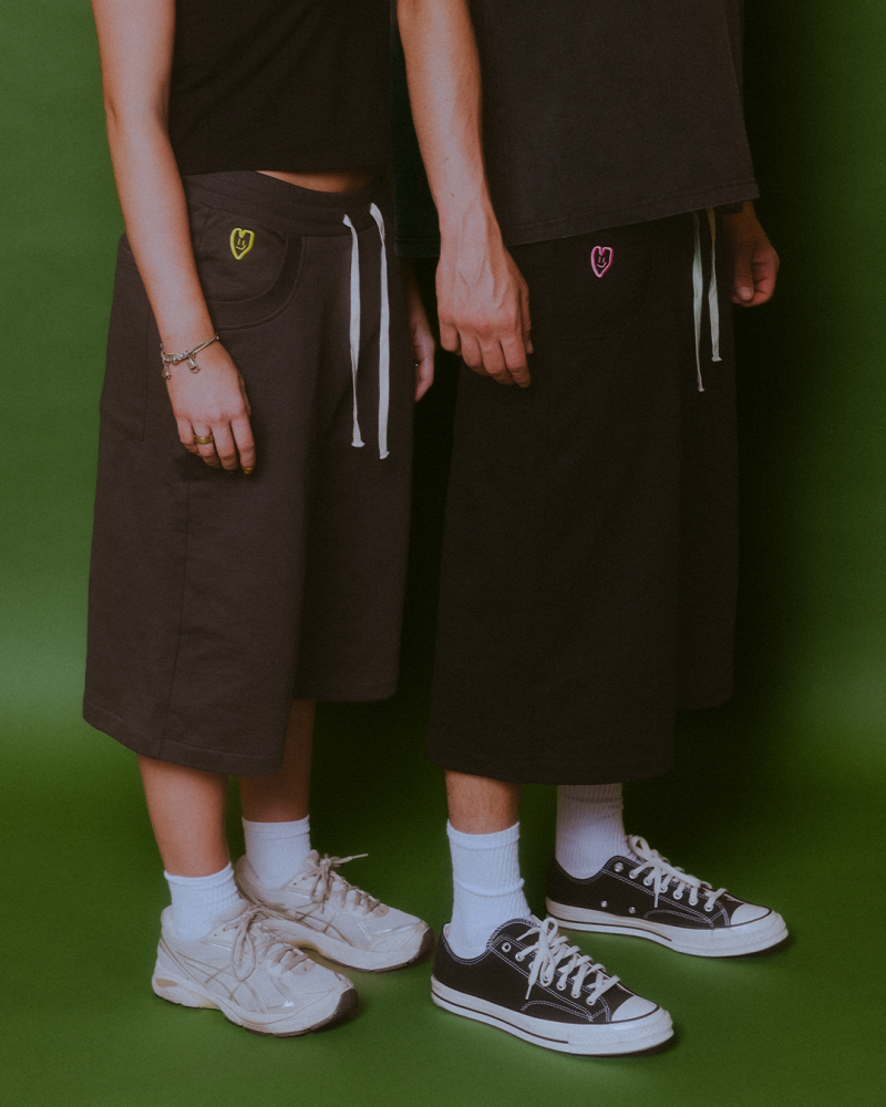 'Lotus' Black Sweatshortz